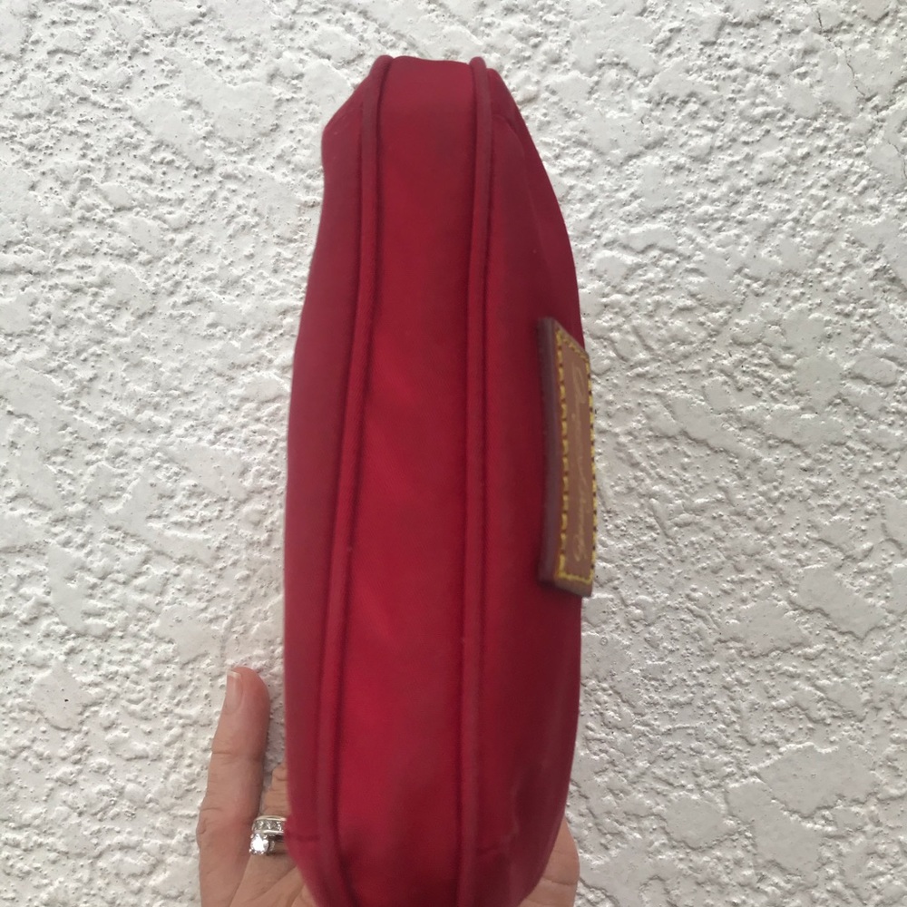 DOONEY & BURKE KISS LOCK CASE WALLET - Picture 5 of 8